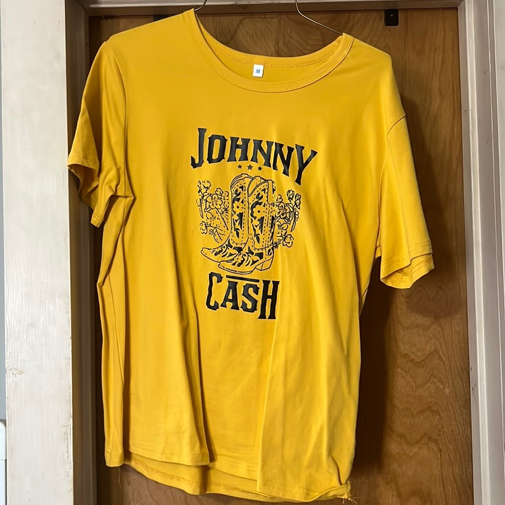 Graphic T